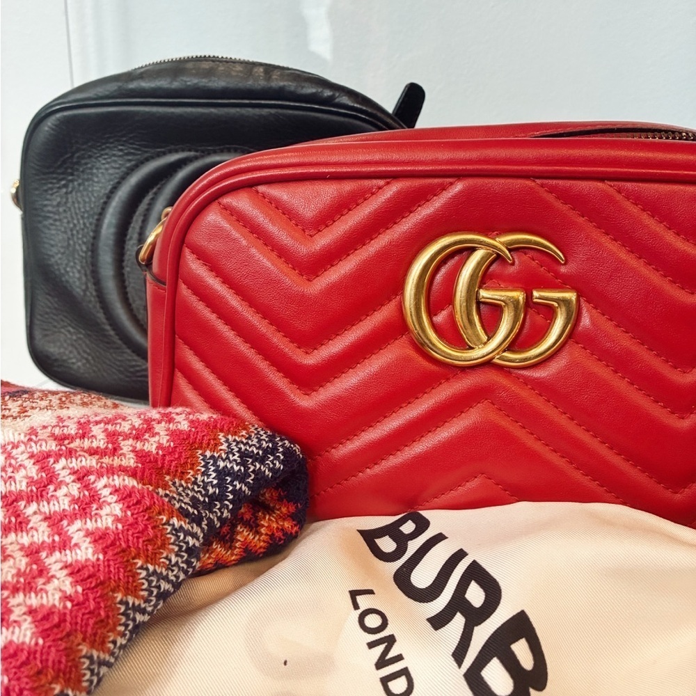 Gucci GG Marmont shoulder bag, small matelassé model in red leather